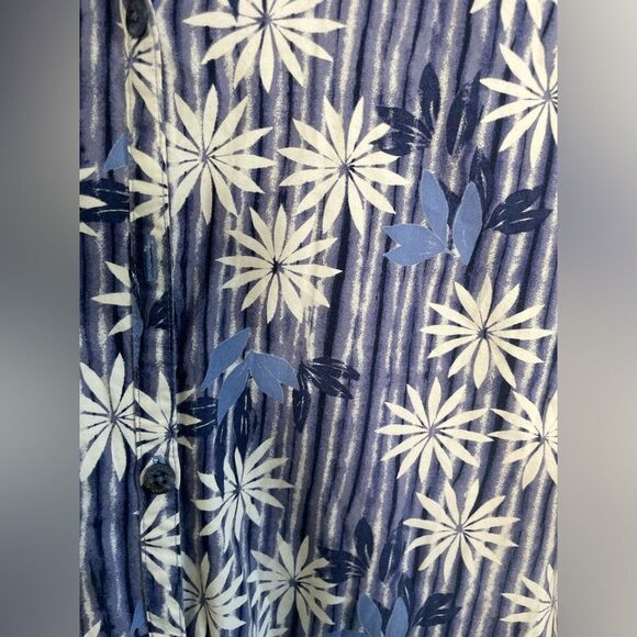 VTG Women’s Columbia Blue Hawaiian Floral Short Sleeve Button Up Blouse SZ M - Picture 2 of 5